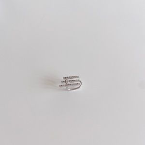 ASTRID & MIYU Basic Crystal Armour Ear Cuff